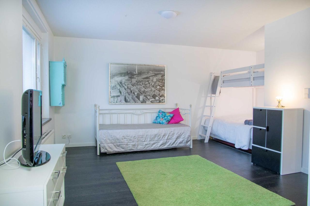 Central Studio Apartment * Tammerfors